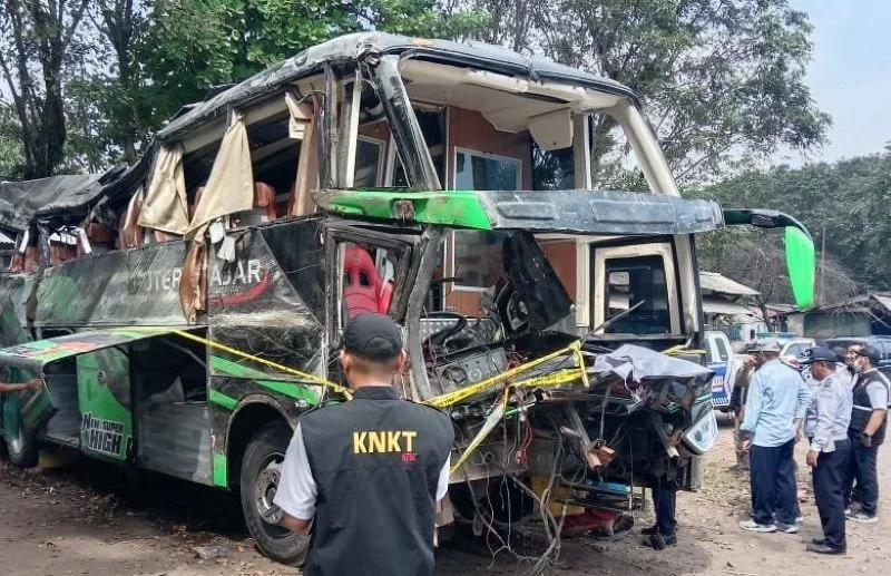 Terungkap! Ini 10 Fakta Kecelakaan Maut Bus Putera Fajar di Subang